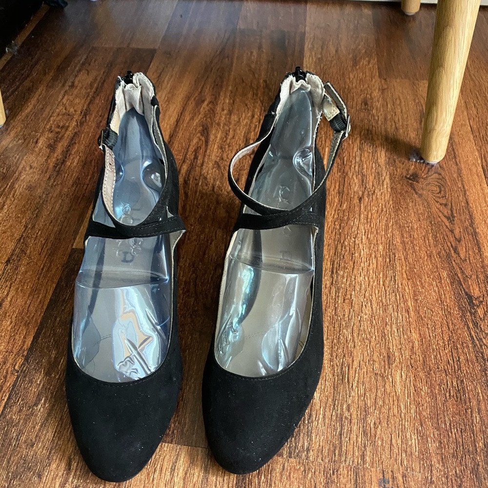 Unisa black Mary Janes with block heels